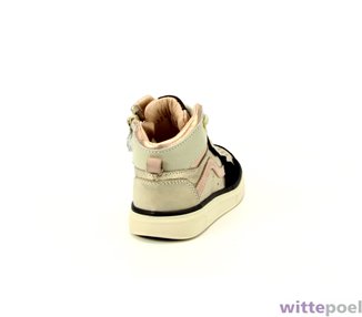 Twins veterboot Bes Bel 995 goud - achterkant rechts - bij Wittepoel