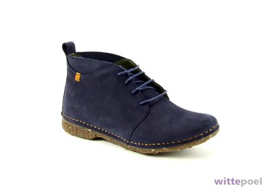 El Naturalista veterboot Angkor N974 blauw - zijkant rechts - bij Wittepoel