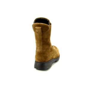 Xsensible veterboot Emilia H bruin