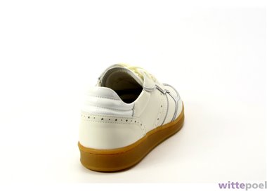 Piedi Nudi sneaker Imola 01.02 wit - achterkant rechts - bij Wittepoel