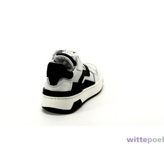 Trackstyle sneaker Chris Chef 500 wit - achterkant rechts - bij Wittepoel