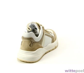 Twins sneaker Pia Palmo 103 beige - achterkant rechts - bij Wittepoel