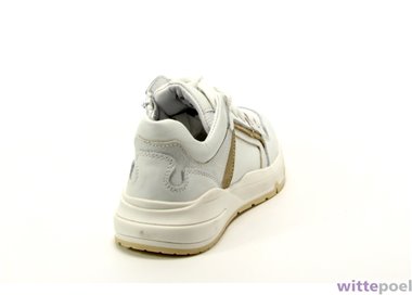 Twins sneaker Pia Palmo 500 wit - achterkant rechts - bij Wittepoel