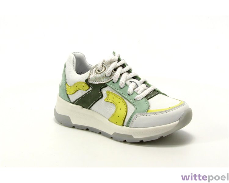 Twins sneaker Guusje Gul 153 wit - zijkant rechts - bij Wittepoel Twins sneaker Guusje Gul 153 wit - zijkant rechts - bij Wittepoel