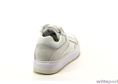 Twins sneaker Margot Mario 500 wit - achterkant rechts - bij Wittepoel