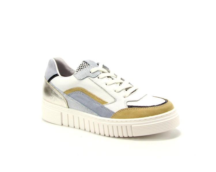 AQA sneaker A8695 A52B28 wit AQA sneaker A8695 A52B28 wit