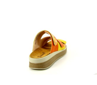 Think slipper Meggie 6010 geel