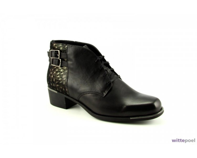Durea veterboot 9691 zwart bij Wittepoel Durea veterboot 9691 zwart bij Wittepoel